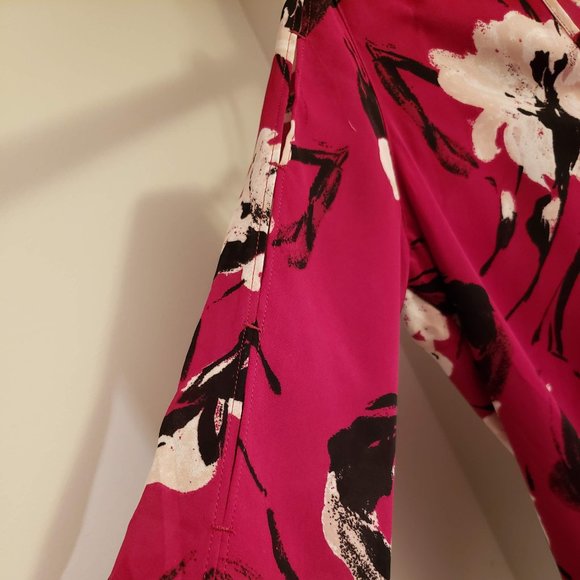Dynamite XS floral blouse red/rose - Picture 6 of 6